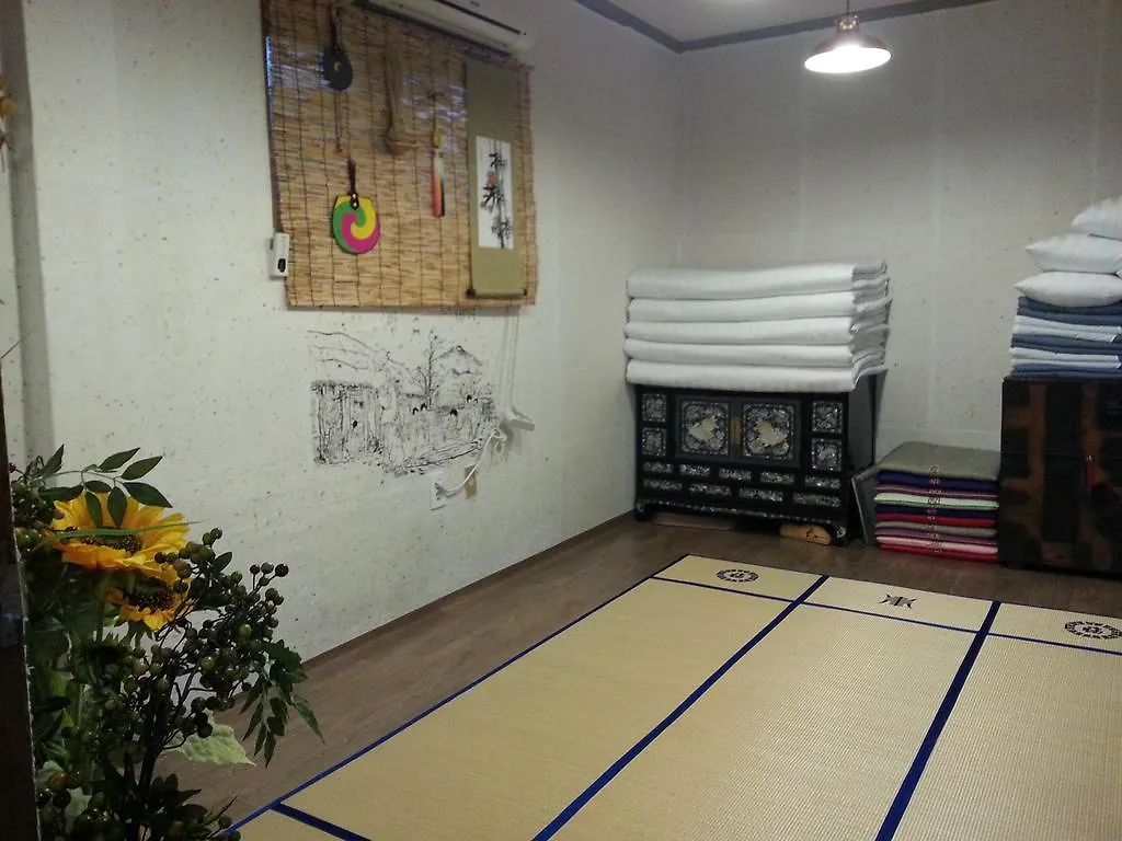 Punggyeong Hanok Guesthouse Seul 0*,  Güney Kore
