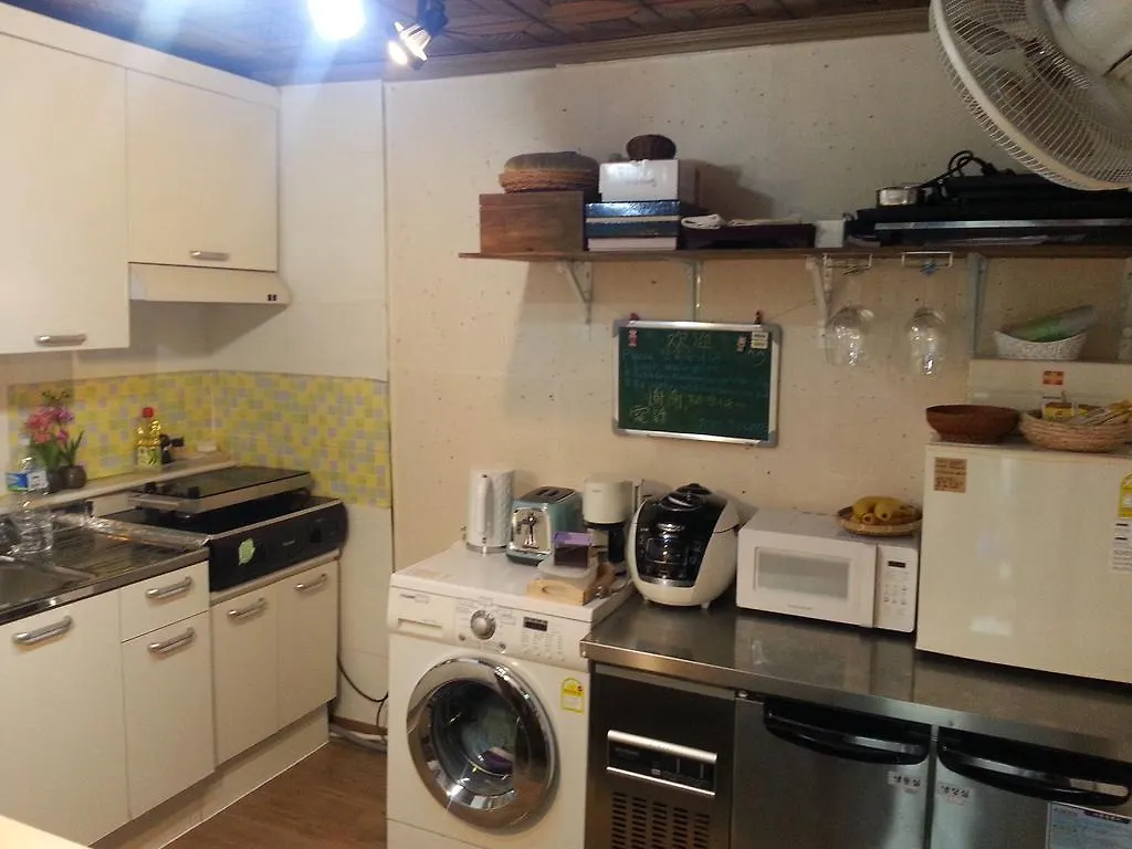 Punggyeong Hanok Guesthouse Seul