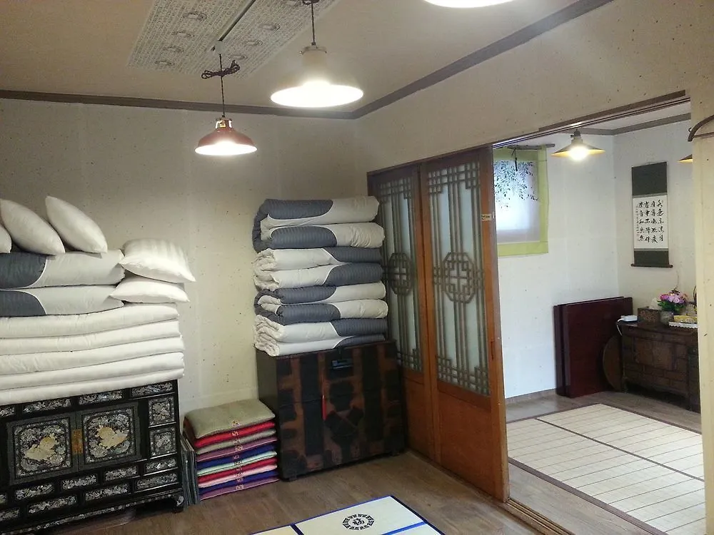 Konukevi Punggyeong Hanok Guesthouse Seul Güney Kore