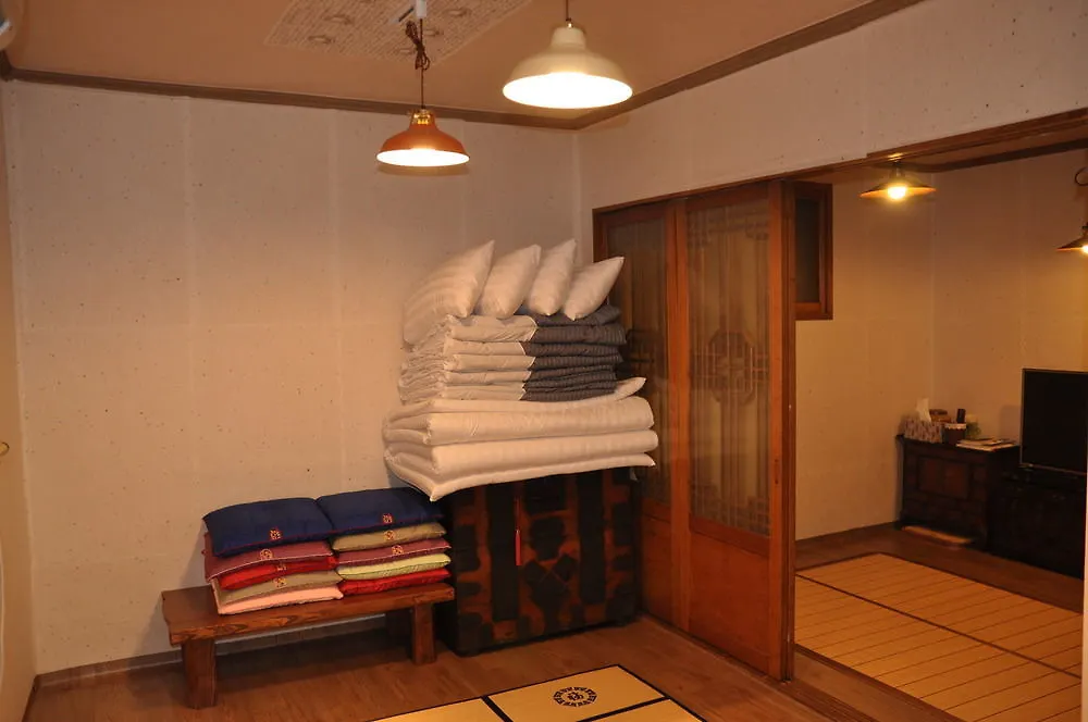 Punggyeong Hanok Guesthouse Seul 0*,