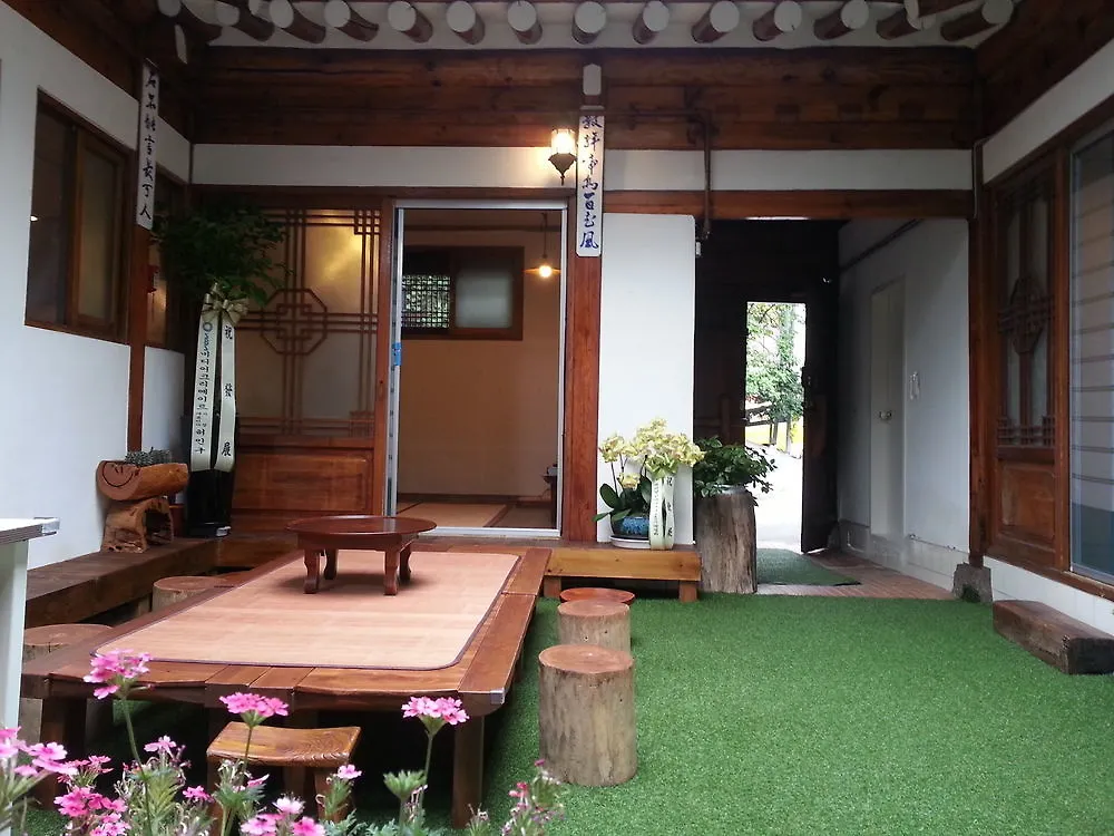 Punggyeong Hanok Guesthouse Soul Penzion